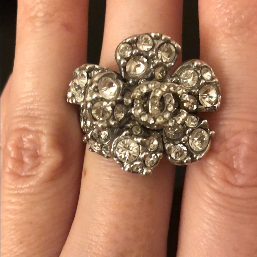 Chanel cocktail ring
